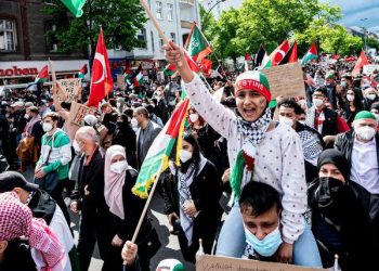 Sans surprise, une manifestation pro-palestinienne tourne au déchaînement antisémite et à l&rsquo;appel à tuer les juifs