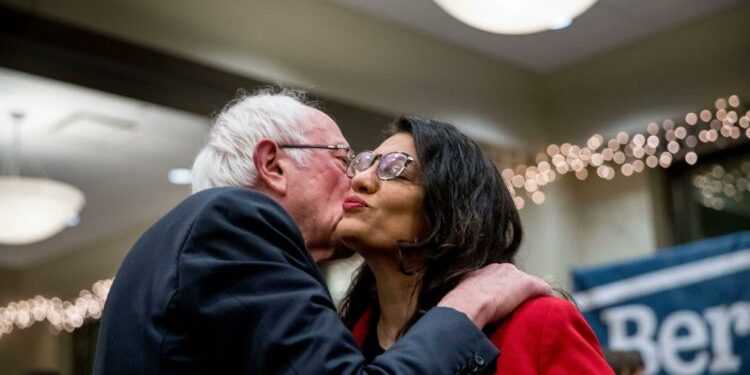 Bernie Sanders, sénateur juif socialiste, sauve la manifestation anti-israélienne de la députée antisémites Rashida Tlaib
