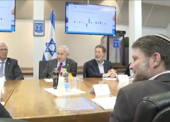 Bataille pour le budget : qui va craquer le premier ? Le gouvernement va-t-il sauter ?