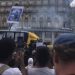 Manifestation du gang des Traoré aux cris de “Sales juifs!”