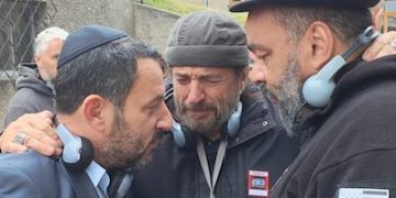 Après avoir dit « pardon » au peuple juif, Dieudonné est allé se recueillir à Auschwitz