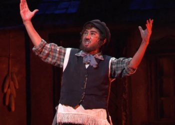 Du sushi au Gefilte fish : « le violon sur le toit », énorme succès au Japon – et vous ne devinerez pas pourquoi