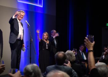 « Personne à la tête d’un groupe qui veut détruire l’État juif ne devrait faire partie du musée de l’Holocauste »