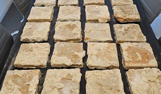 Un voleur d’antiquités arrêté avec des carreaux de sol anciens utilisés par les destructeurs du 2e Temple