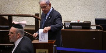 Avec l&rsquo;aide de l&rsquo;opposition, Yitzhak Kreuzer a été élu au sein du comité de sélection des juges