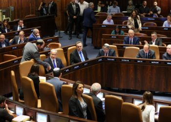 La Haute cour déclare qu’il n’y a pas lieu de bloquer provisoirement la loi qui réduit la clause de raisonnabilité