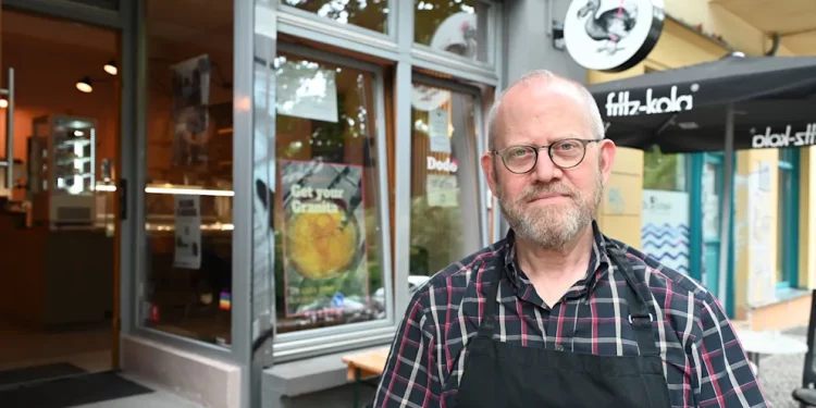 Un restaurateur israélien installé à Berlin expulse l’ambassadeur d’Israël