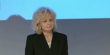 La discussion entre le gouvernement et la conseillère juridique a surpris même la coalition