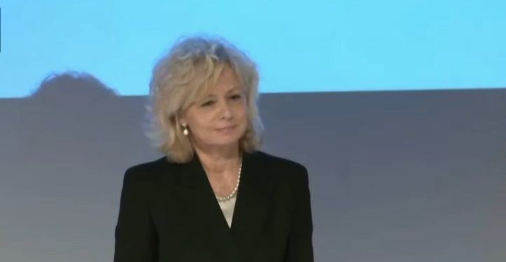 La discussion entre le gouvernement et la conseillère juridique a surpris même la coalition