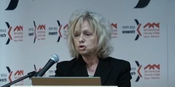 La discussion entre le gouvernement et la conseillère juridique a surpris même la coalition