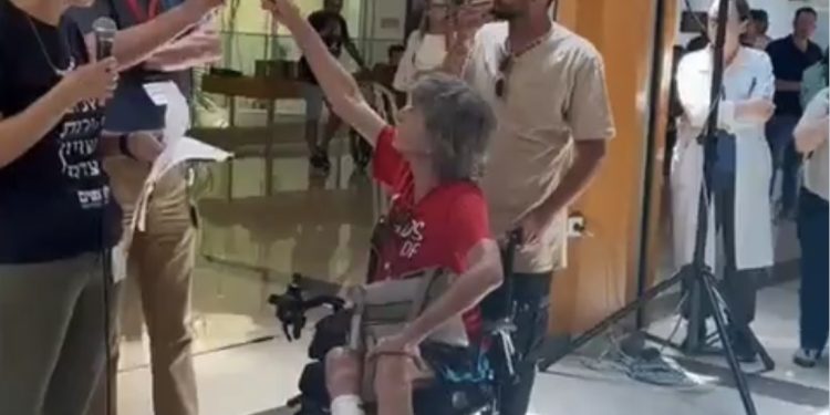 Révolte des patients à l’hôpital Sheba où les médecins manifestent