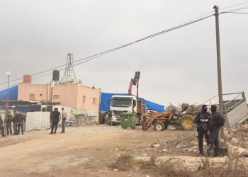 Les forces de police ont effectué un raid dans une zone associée à une organisation criminelle à Shfaram