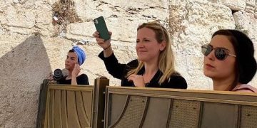 Une journaliste du NY Times s’est plaint de la séparation des sexes au Mur occidental – elle en a pris pour son grade