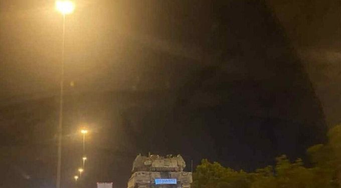 Urgence : l’armée israélienne a déployé des chars Merkava à la frontière avec le Liban