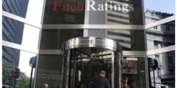 Les « experts » contre la réforme juridique ont cherché à effrayer et ont perdu : Fitch donne une excellente note à Israël