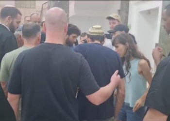 Incident de Burka : le tribunal a ordonné la libération de Yehiel Indore, assigné à résidence