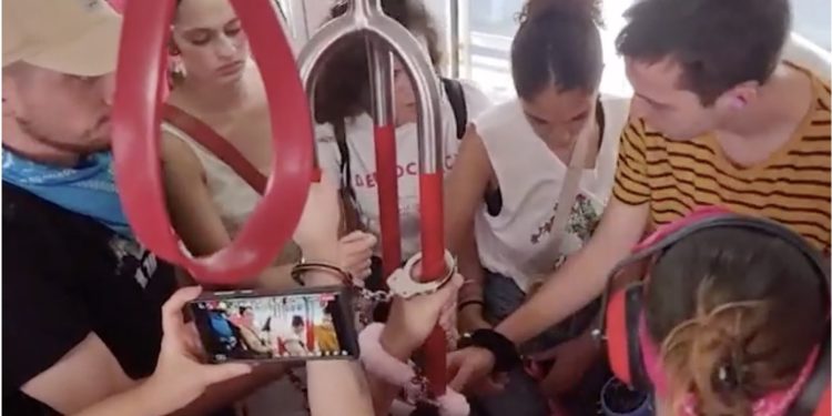 La bataille pour le tramway le samedi : « nous ne voulons pas un Etat juif, nous voulons un Etat normal, laïque »