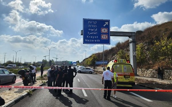 Crime dans le secteur arabe : un homme abattu dans une rue très fréquentée de Haïfa