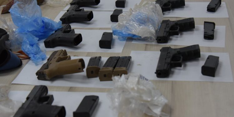 Trafic d’armes déjoué, quatre trafiquants arrêtés