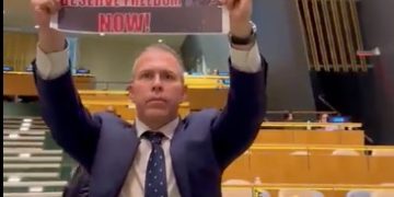 Le magnifique geste de l&rsquo;ambassadeur d&rsquo;Israël pendant le discours du président iranien à l&rsquo;ONU