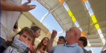 Un directeur d&rsquo;école de Ra&rsquo;anana interdit aux lycéens de mettre les tefilines dans la cour du lycée