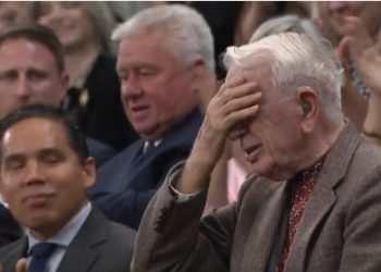 Lors de la visite de Zelensky, Trudeau a fait applaudir un vétéran nazi