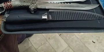 Tel Aviv : la police arrête un Arabe de Gaza armé de deux couteaux