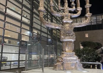 Un ami journaliste m’écrit que « 1300 morts, à l’échelle de la France, cela représente 10.000 morts ». J’explique pourquoi ce calcul est faux