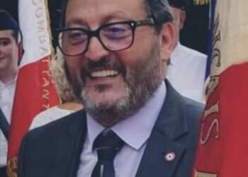 Pourquoi, monsieur le président Macron, s’abaisser à rencontrer Mahmoud Abbas ?