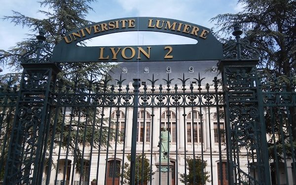 L’Université de Lyon annule une conférence avec la participation du FPLP