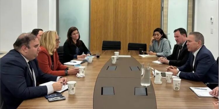 Ambassadeur Erdan : « Les tunnels ont été creusés sous les yeux des travailleurs de l’ONU »