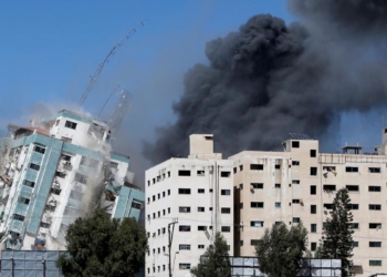 Gaza, avant et après : la plupart des bâtiments sont encore debout