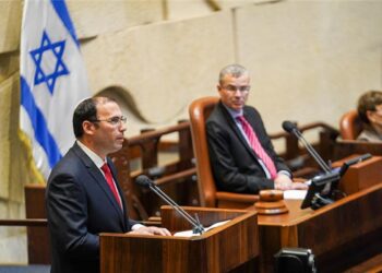 Simcha Rothman déclenche une nouvelle tempête constitutionnelle contre les juges de gauche