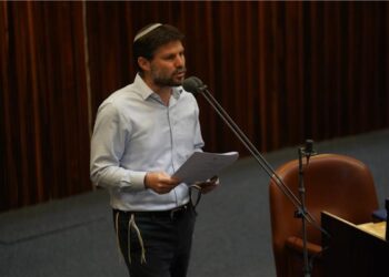 Le New York Times, croyant publier une critique : « Smotrich change l’ADN de la Judée Samarie »