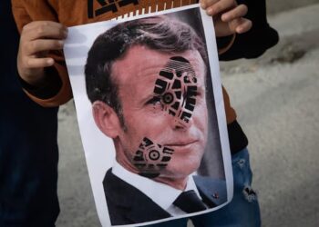 Macron et l’achat du mandat d’arrêt de la CPI