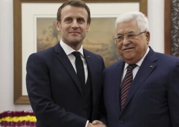 Abbas et Macron discutent d’un cessez-le-feu et d’une solution à deux États.