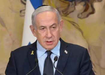 Netanyahu rend hommage aux victimes de l’Holocauste dans un discours personnel