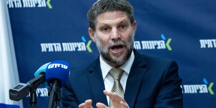 Smotrich sur l’accord d’otages : « Plus de dialogue avec les meurtriers, nous devons gagner »