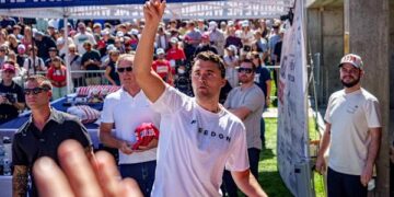 Charlie Kirk respectait le Shabbat et il a écrit un livre intitulé : « Pourquoi respecter le shabbat transformera votre vie »