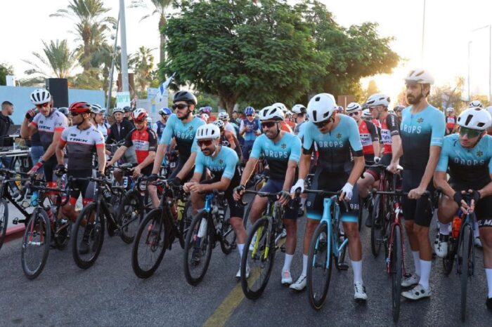 בן גולדפריינדחוף צמח אירח השבת את טור דה סונול, סובב כנרת 2025, שהתקיים בפעם ה-45 ובהשתתפות כ-8,000 רוכבים. בין המסלולים...