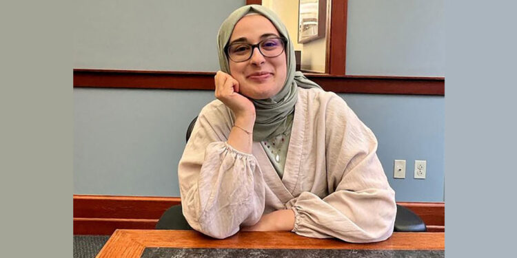 Une juge fédérale (nommée par Obama) donne une victoire majeure à une chercheuse turque pro-Hamas