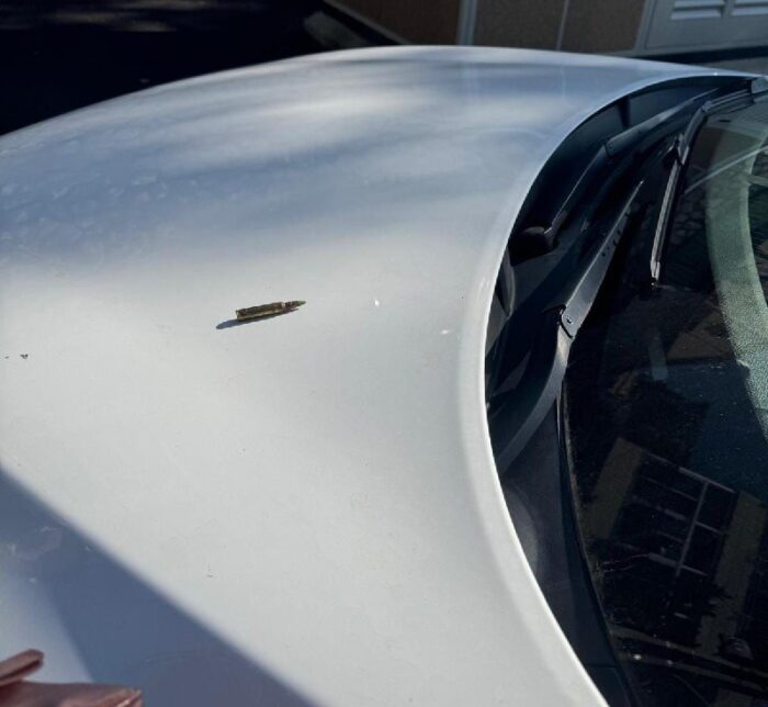 דביר ג'ברהלשכת השר לביטחון לאומי איתמר בן גביר: קליע הונח על רכבה של מנהלת לשכתו של השר, סמוך לביתה. תלונה הוגשה במשטרה@...