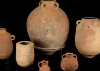 Les archéologues israéliens lancent un projet pour retracer les origines de la poterie ancienne