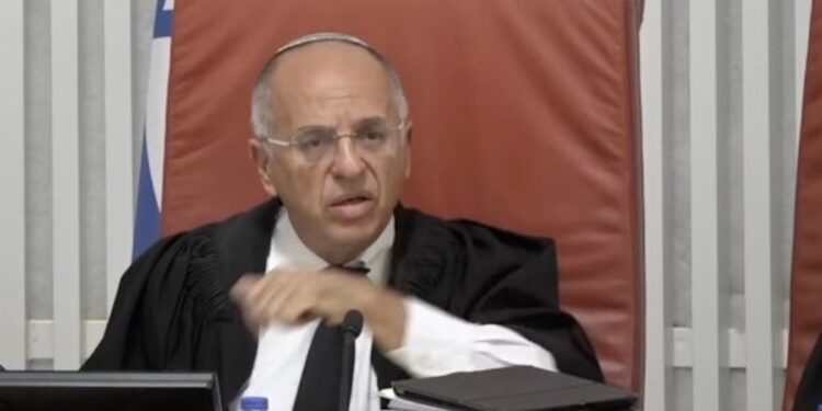 L’extrême gauche fait pression sur le juge Sohlberg pour limoger le ministre Ben Gvir