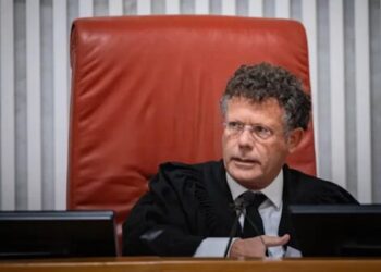 Yitzhak Amit – un activiste politique en habit de président de la Cour suprême