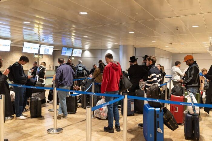 דין פישרהממריאים הראשונים מנתב"ג. צילום: רשות שדות התעופה@N12chat צ'אט הכתבים בוואצפ הצטרפו כעת  https://chat.whatsapp.c...