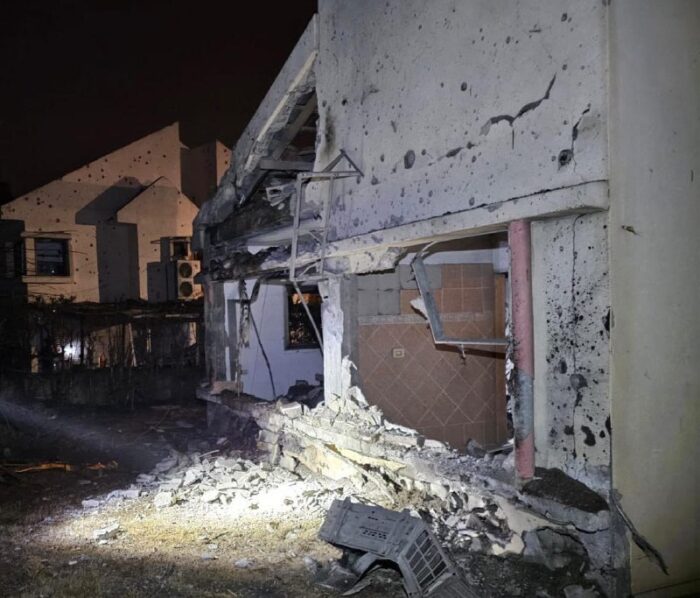 מבזקן 12תיעוד מזירת הנפילה בחניאל. צילום: כבאות והצלה לישראל@N12chat...