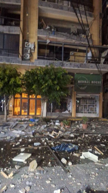 ספיר ליפקיןבלבנון מדווחים: צה"ל תקף בניין בדאחיה בביירות ללא התרעת פינוי, סמוך למועצה האיסלאמית השיעית העליונה@N12chat...