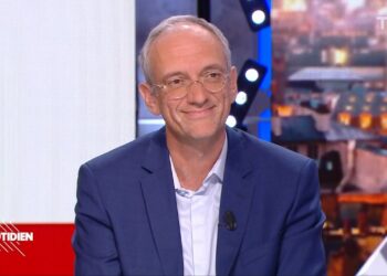 Les désinformateurs, Société à Responsabilité très, très Limitée  – 1er volet