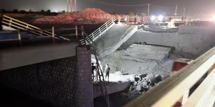 Résumé de la nuit du 16 au 17 juillet – Les Etats-Unis commencent à bombarder les infrastructures de l’Iran